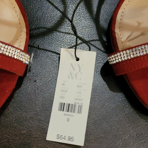 shoes - Picture 4 of 4